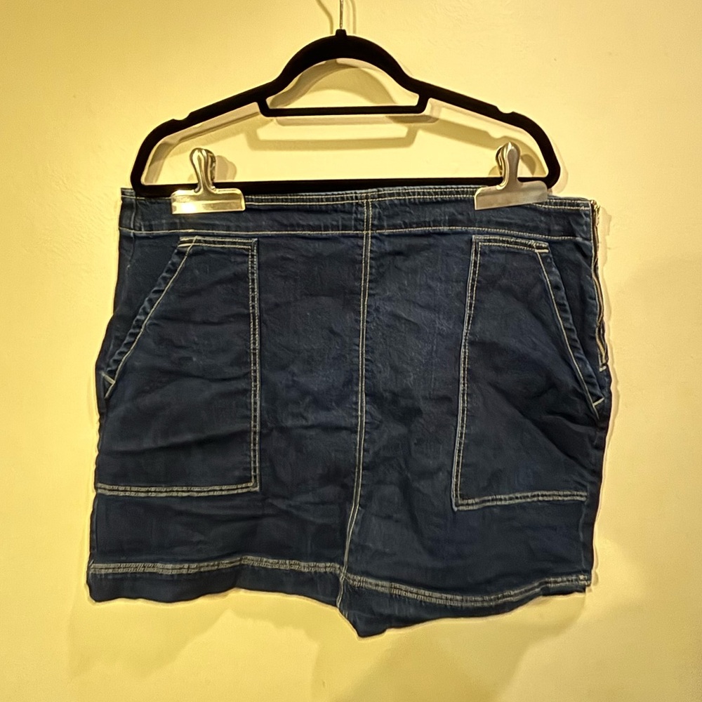 Denim mini skirt